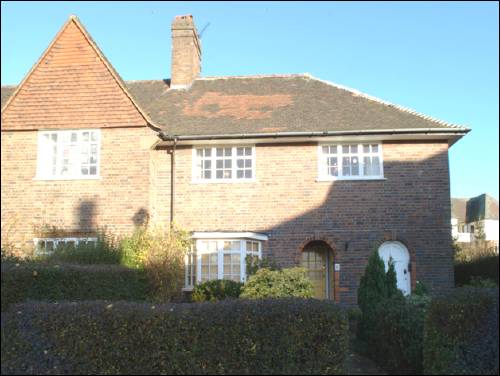 11-12 Neale Close